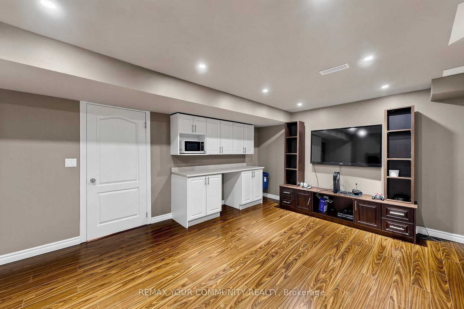 67 SAND VALLEY Street thumbnail 41