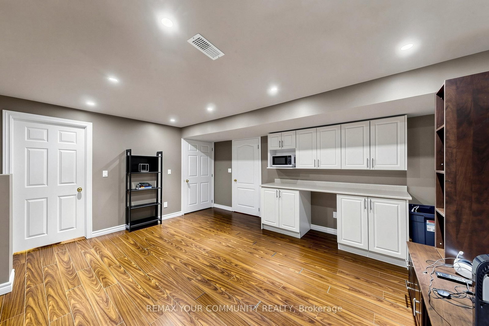 67 SAND VALLEY Street thumbnail 42