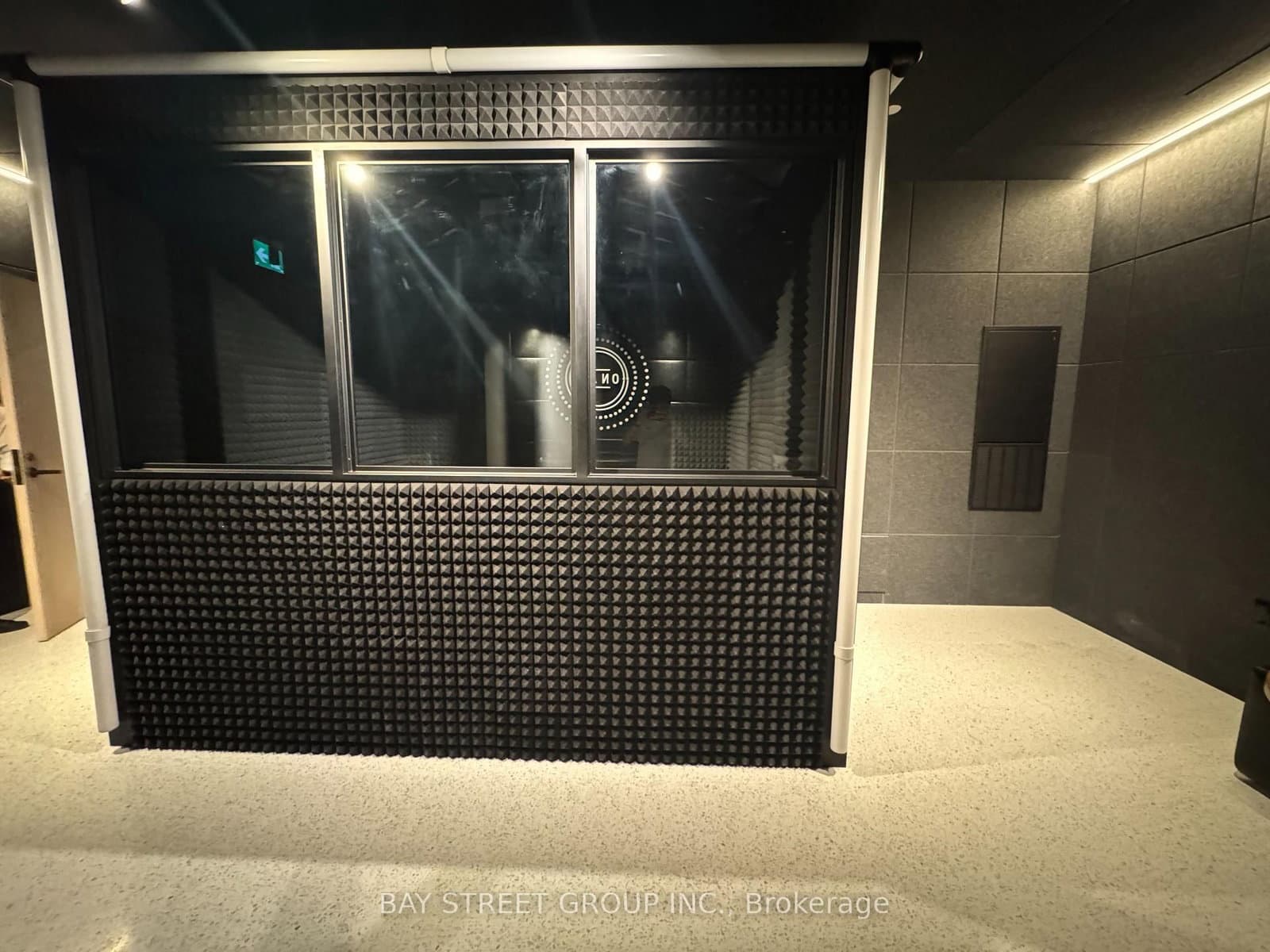 8 Interchange Way, Unit 5510 thumbnail 35