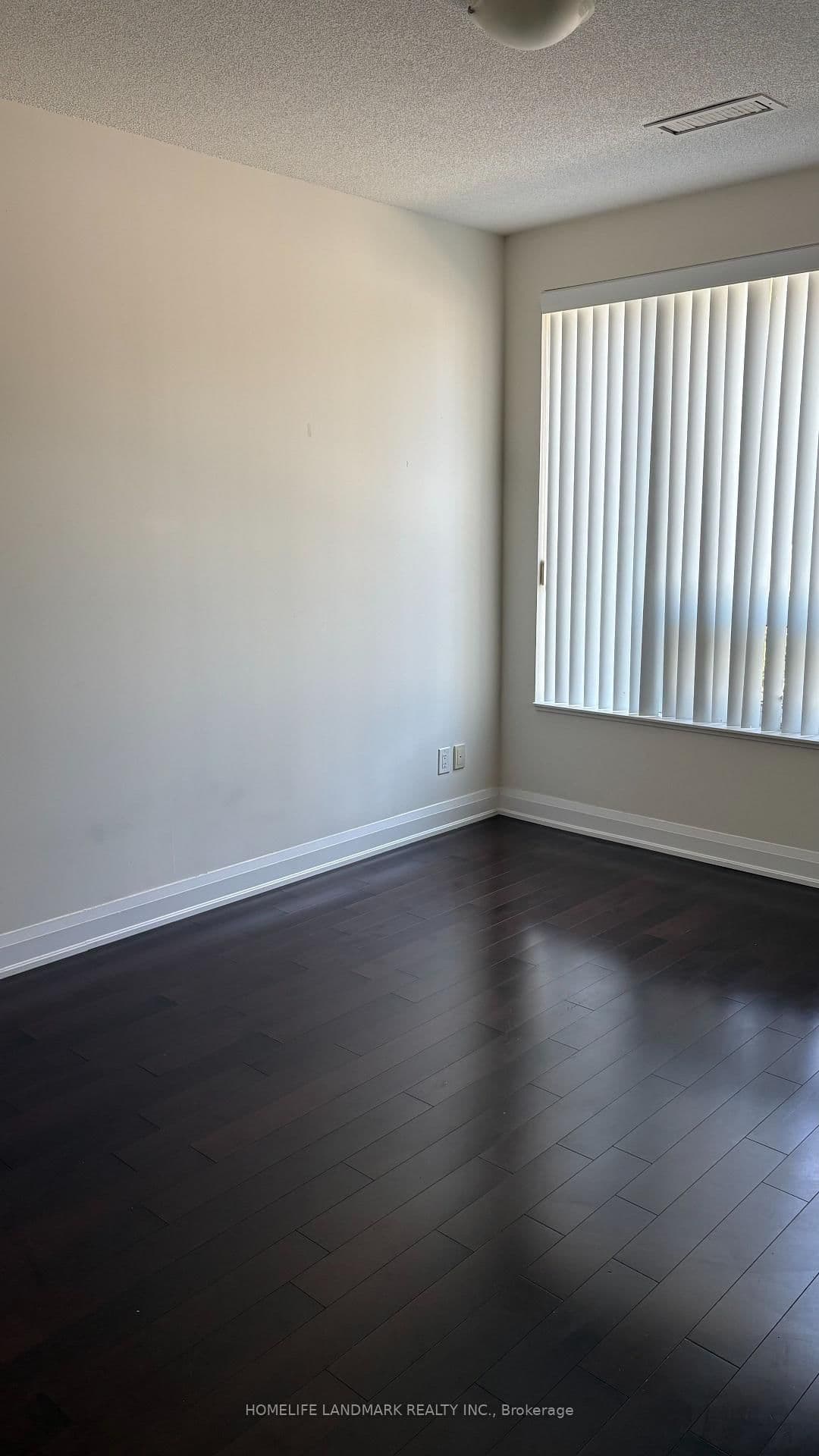 8228 Birchmount Road, Unit 111 thumbnail 3