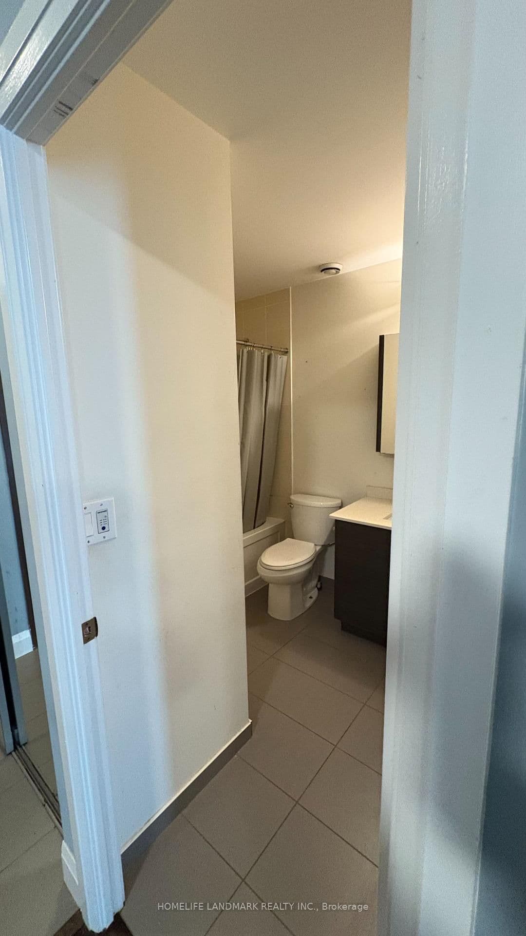 8228 Birchmount Road, Unit 111 thumbnail 8