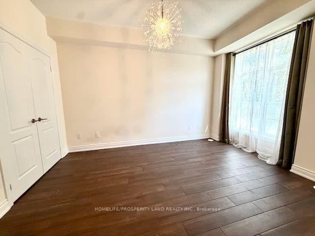 76 Donald Buttress Boulevard W thumbnail 12