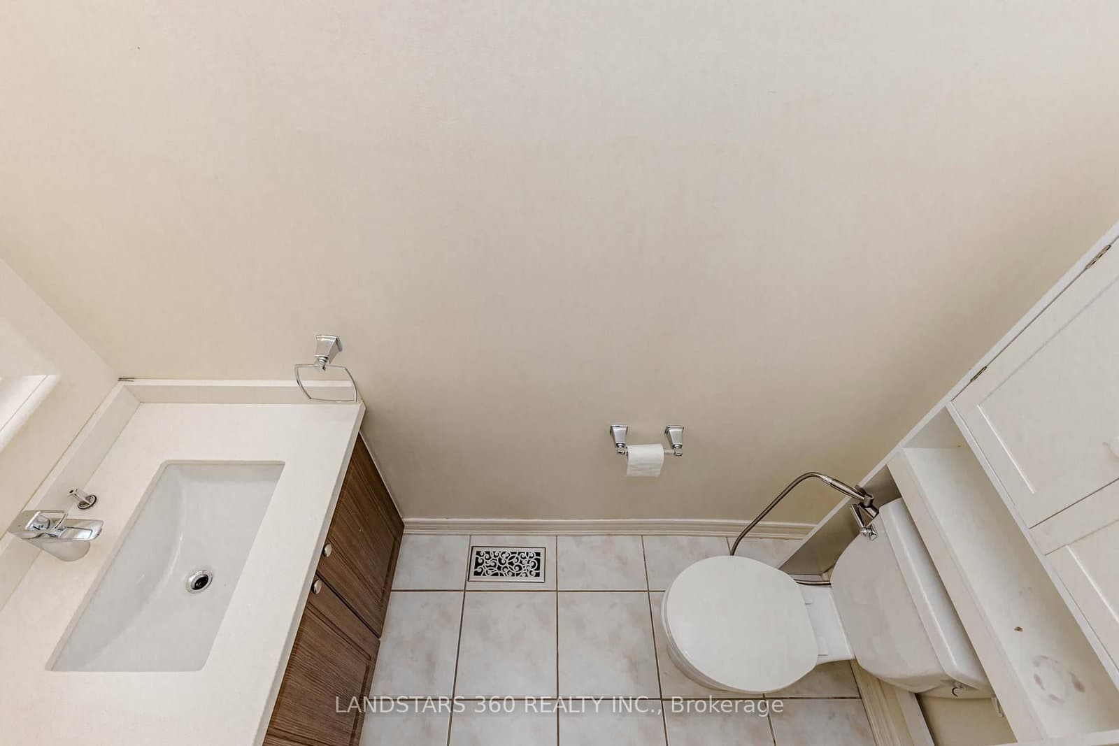 314 Tower Hill Road thumbnail 15