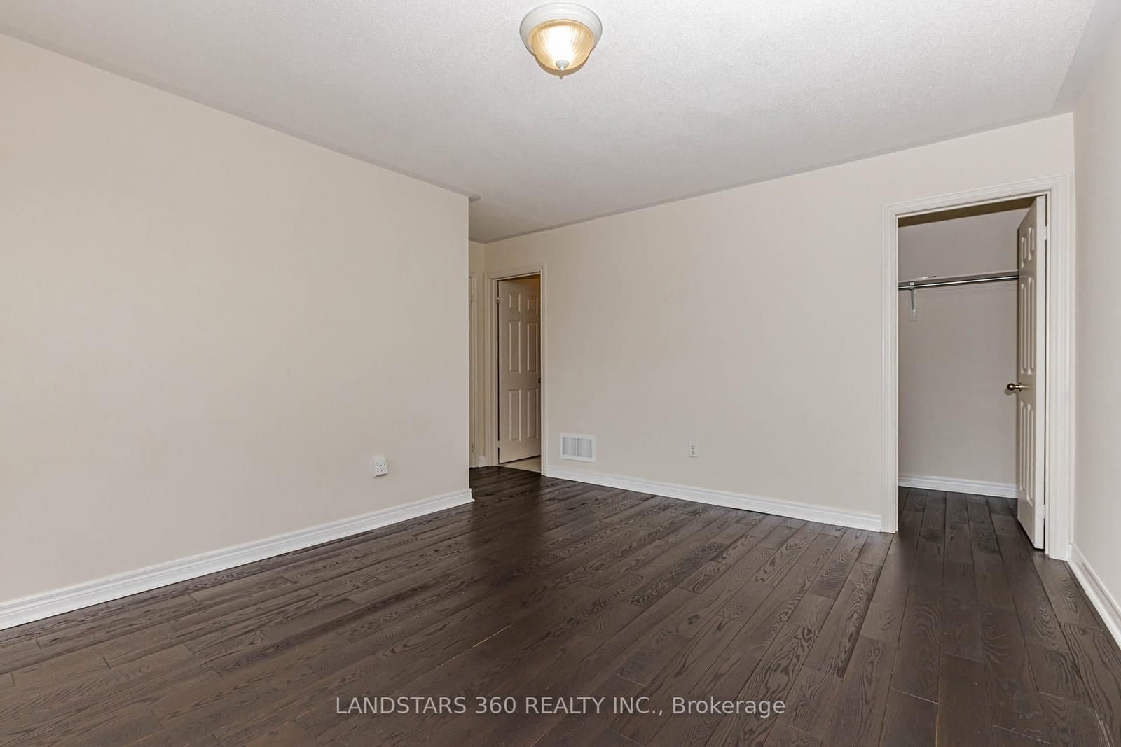 314 Tower Hill Road thumbnail 32