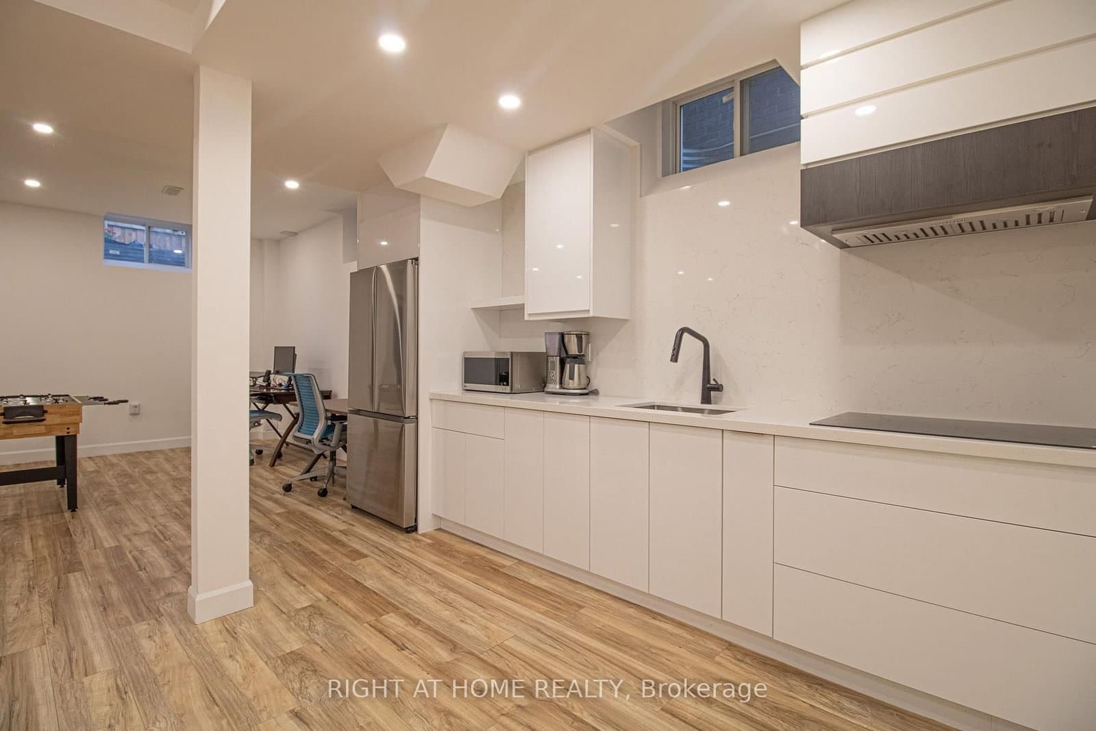 43 Longworth Avenue thumbnail 24