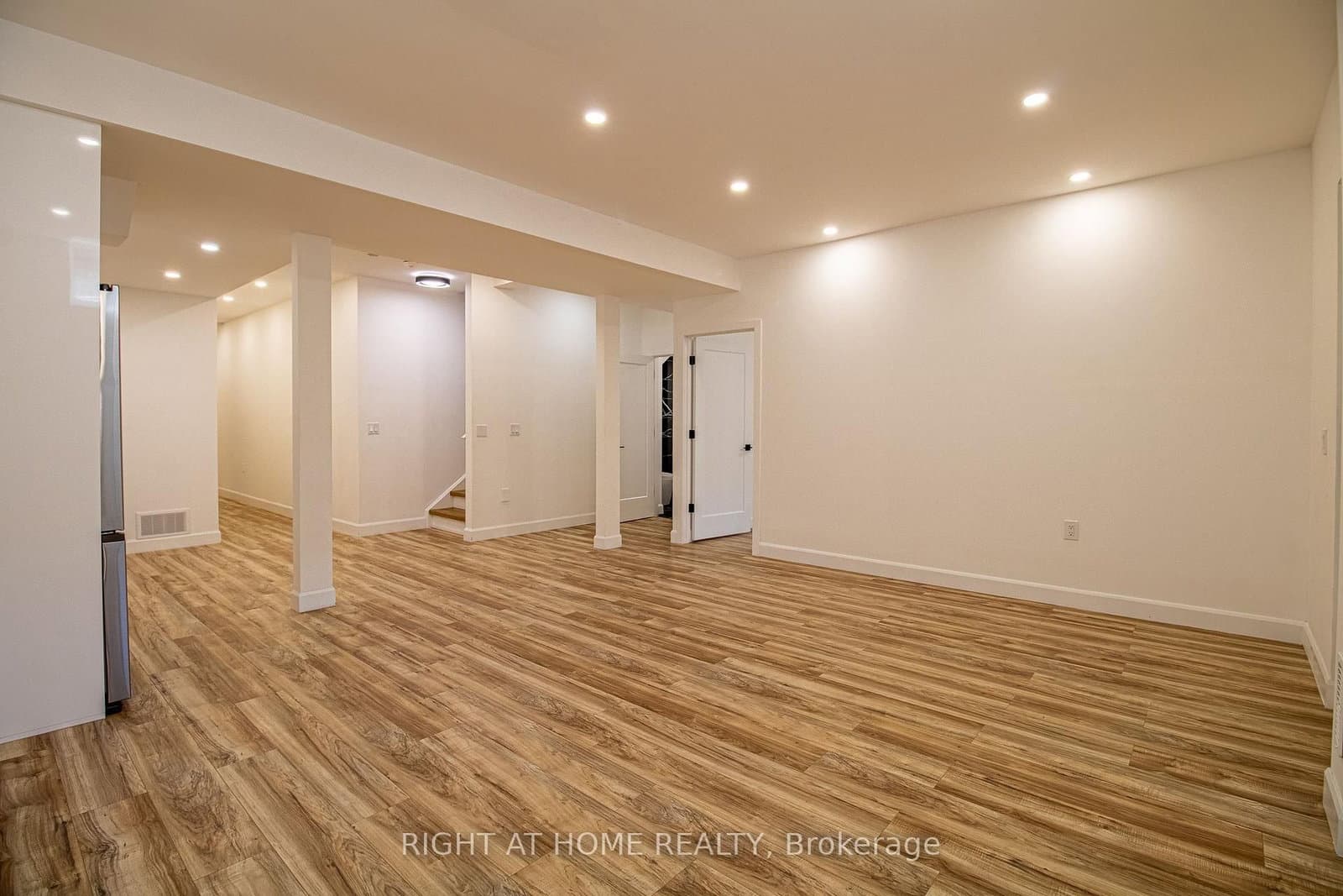 43 Longworth Avenue thumbnail 30
