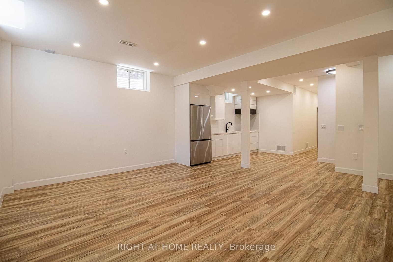 43 Longworth Avenue thumbnail 32