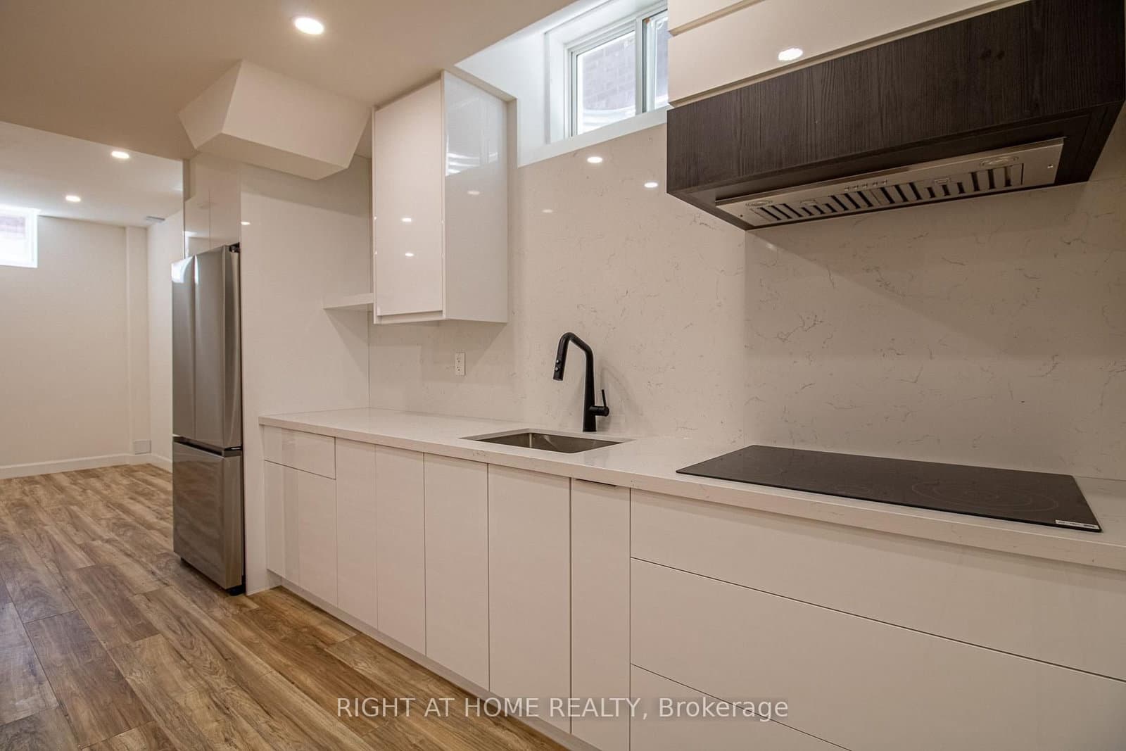 43 Longworth Avenue thumbnail 33
