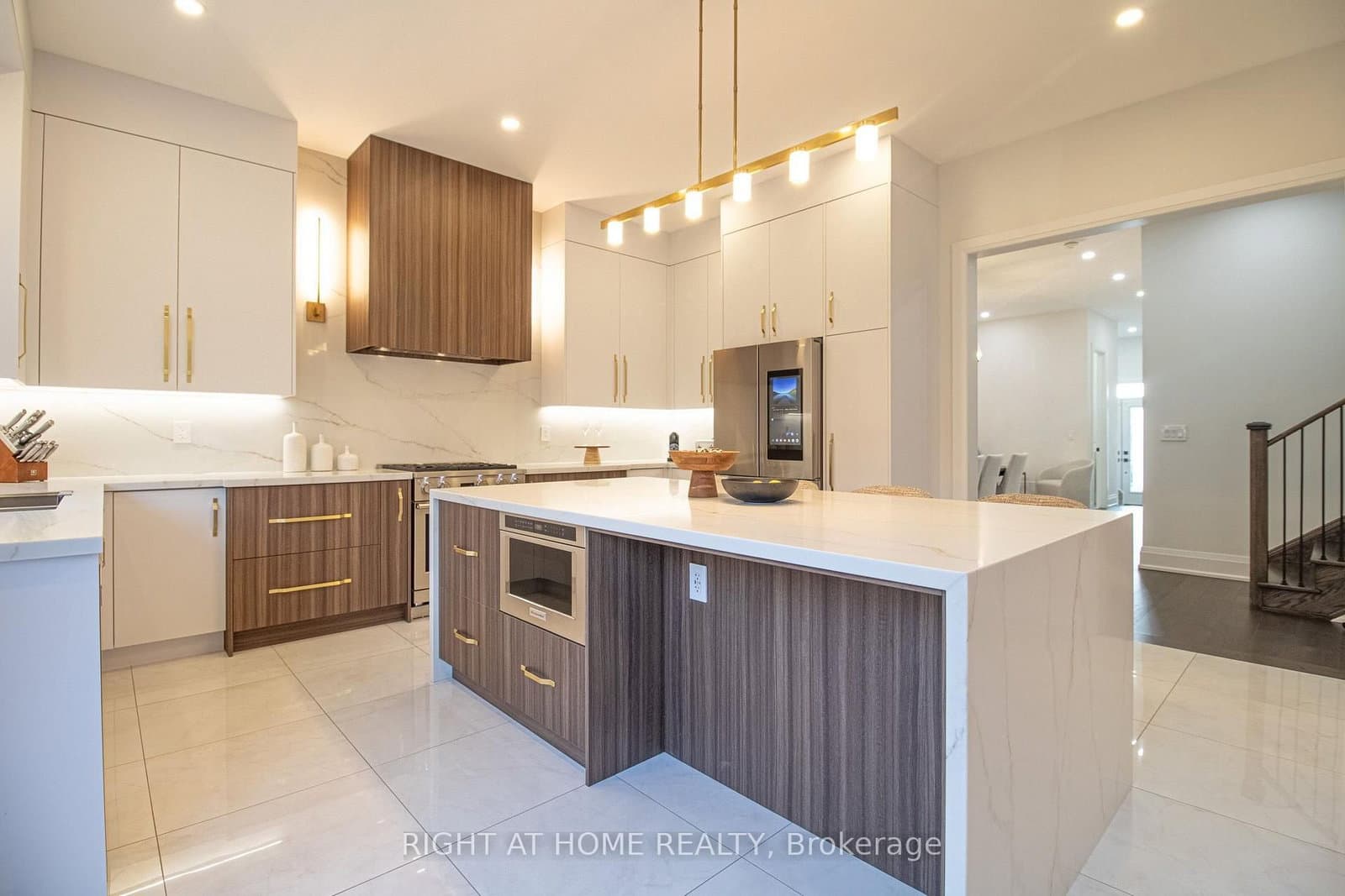 43 Longworth Avenue thumbnail 6