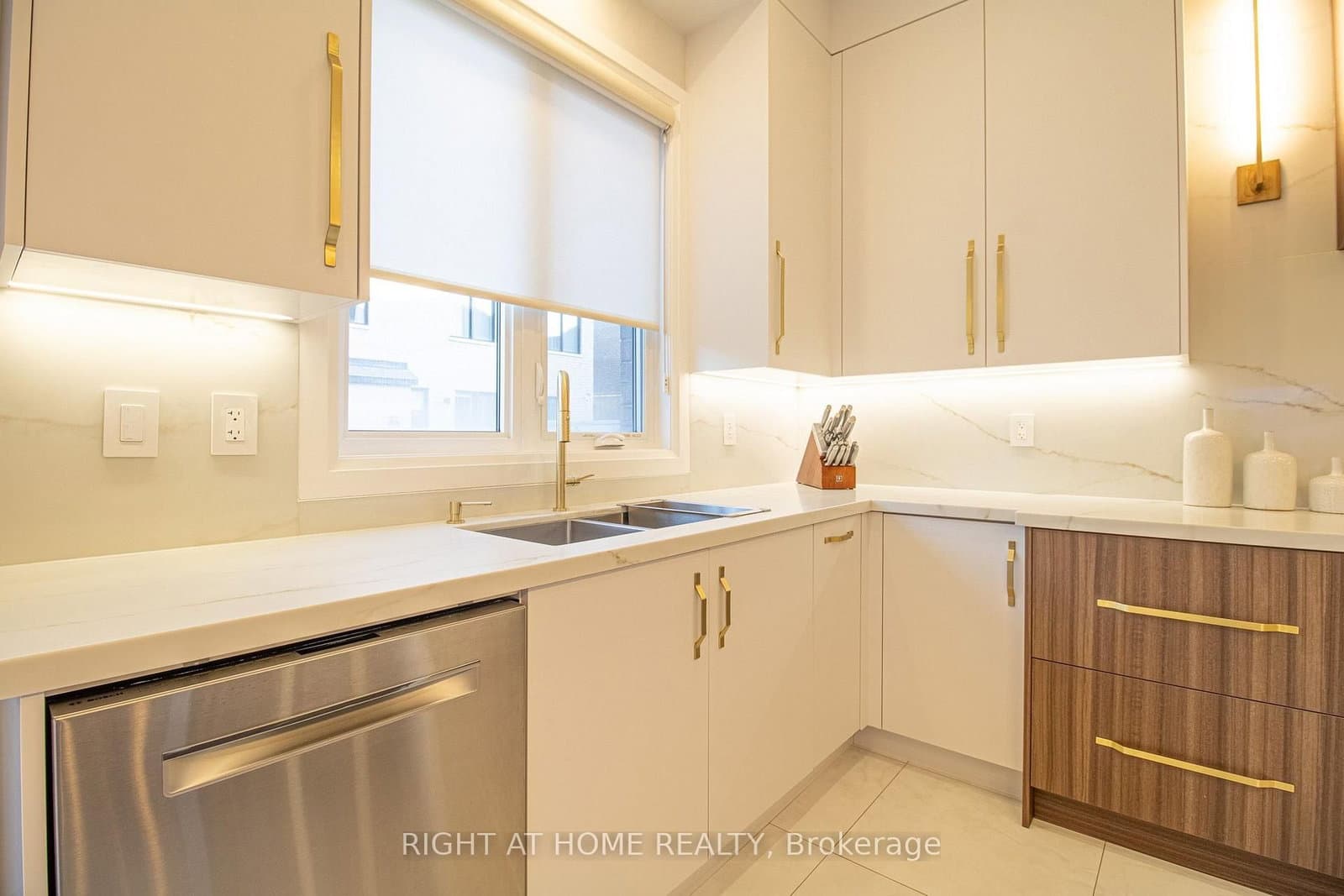 43 Longworth Avenue thumbnail 7