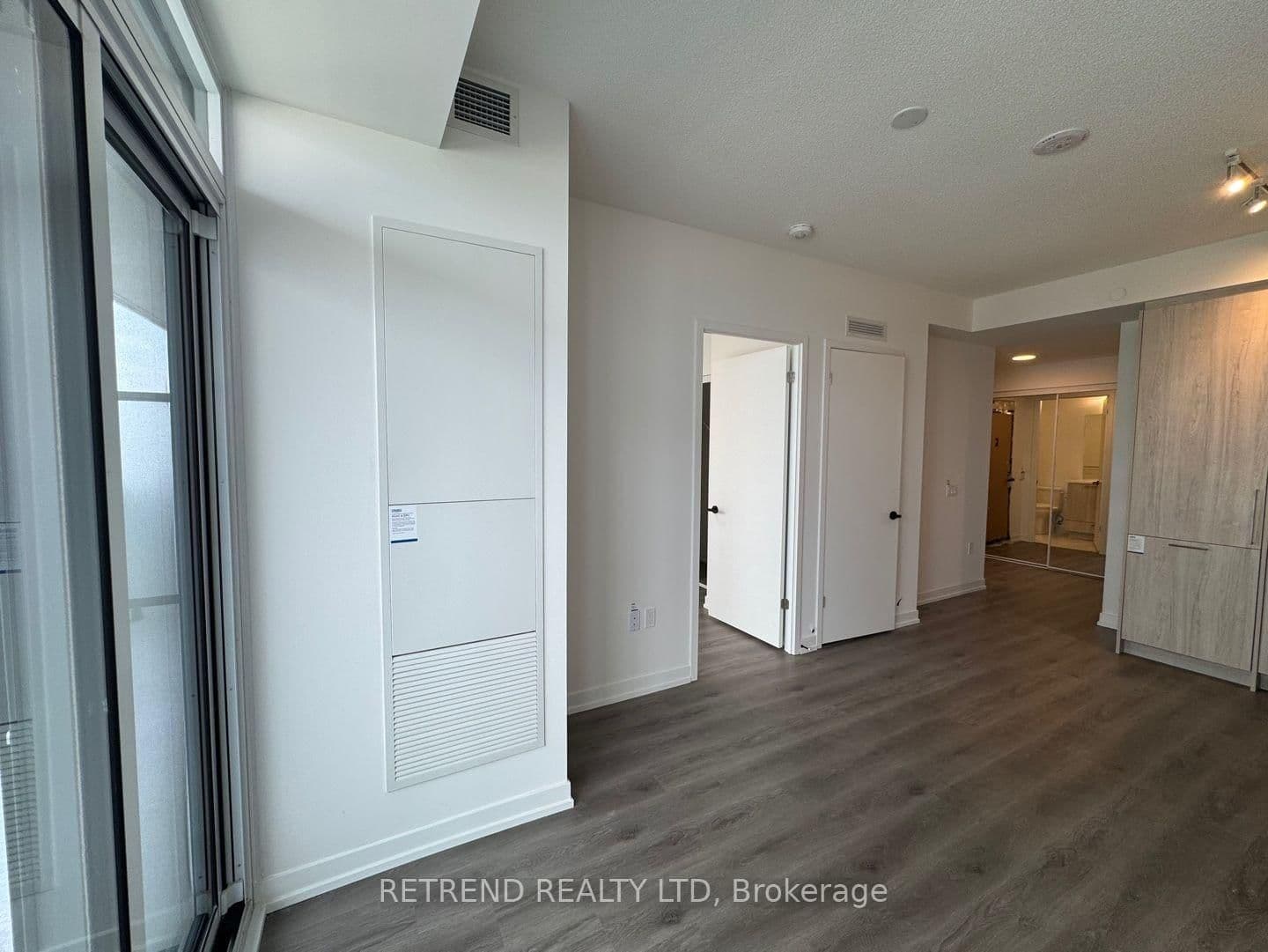 225 Commerce Street E, Unit 4001 thumbnail 11