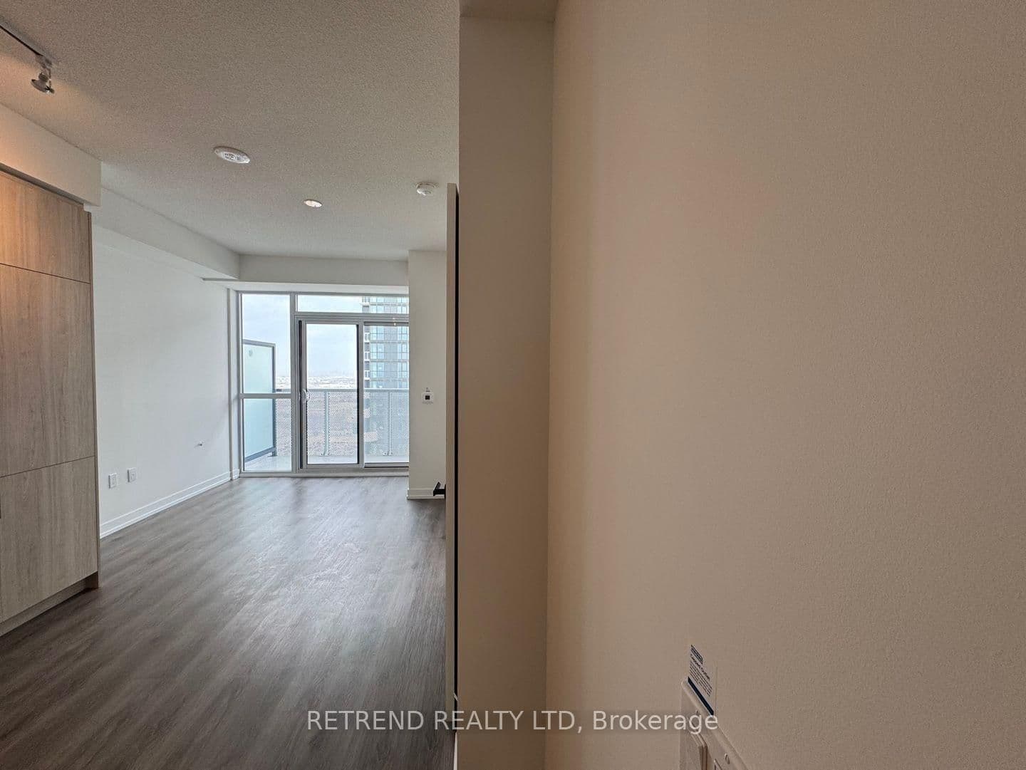 225 Commerce Street E, Unit 4001 thumbnail 12