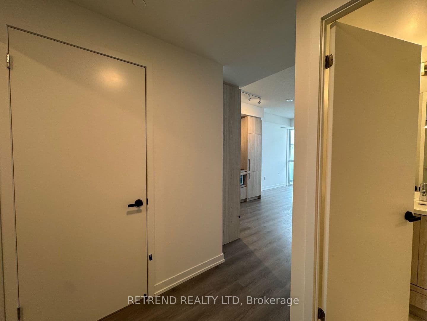 225 Commerce Street E, Unit 4001 thumbnail 18