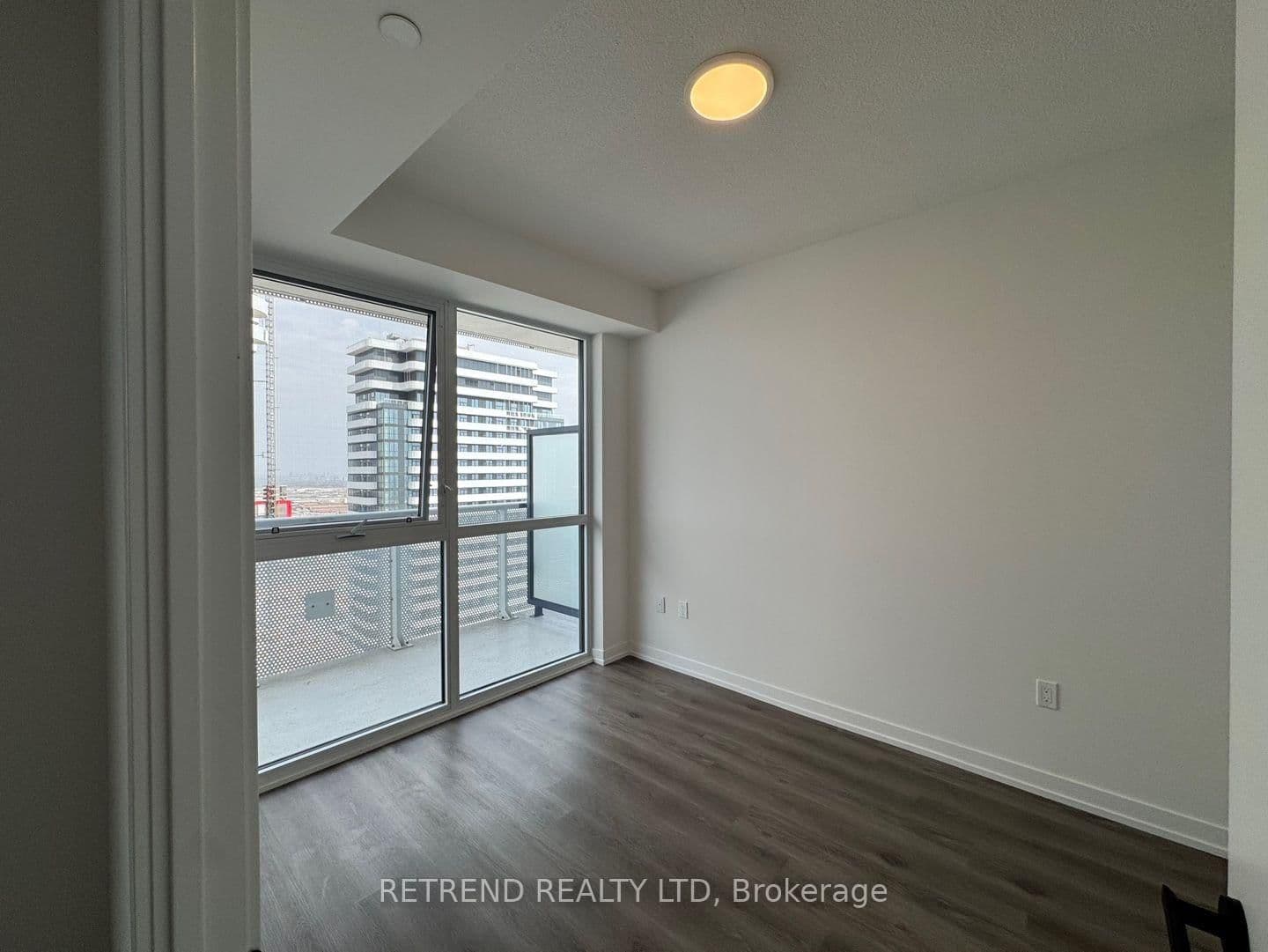 225 Commerce Street E, Unit 4001 thumbnail 9