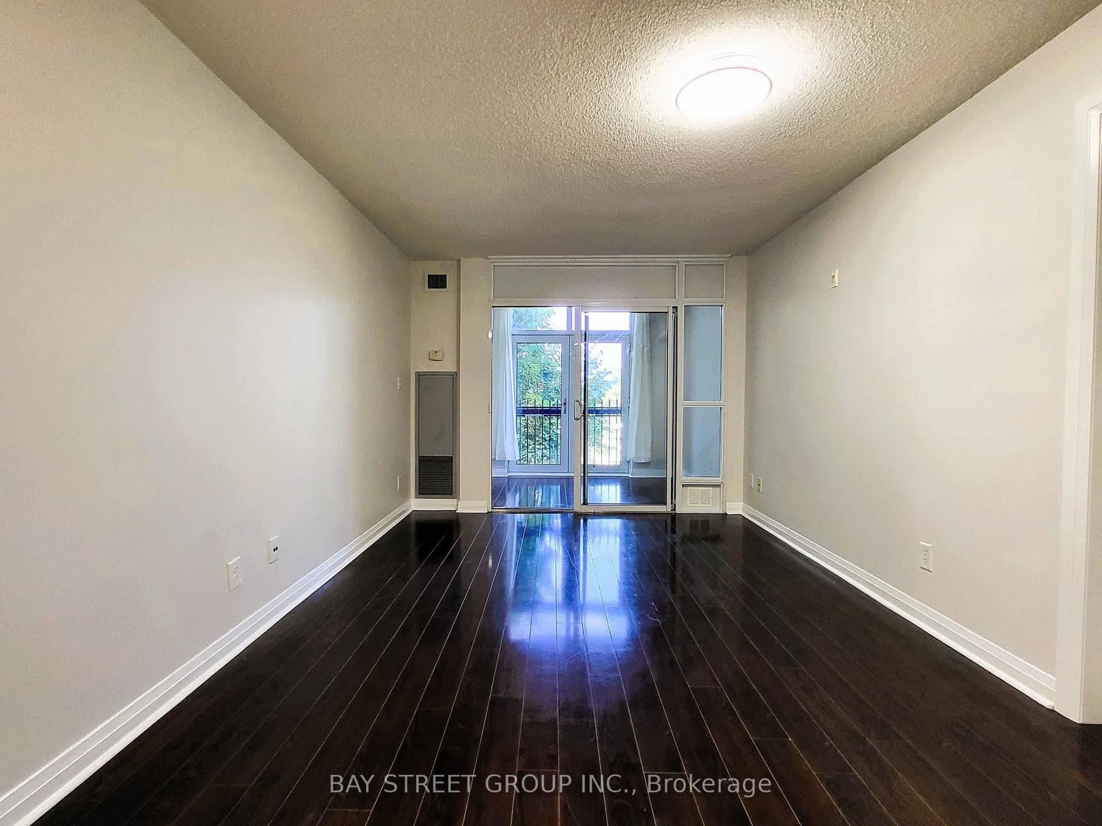 7363 Kennedy Road, Unit 209 thumbnail 11