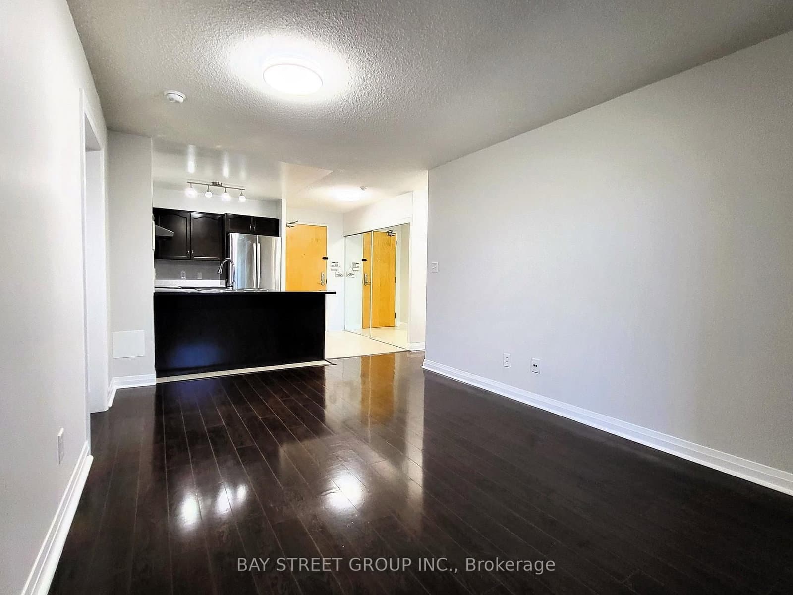 7363 Kennedy Road, Unit 209 thumbnail 13