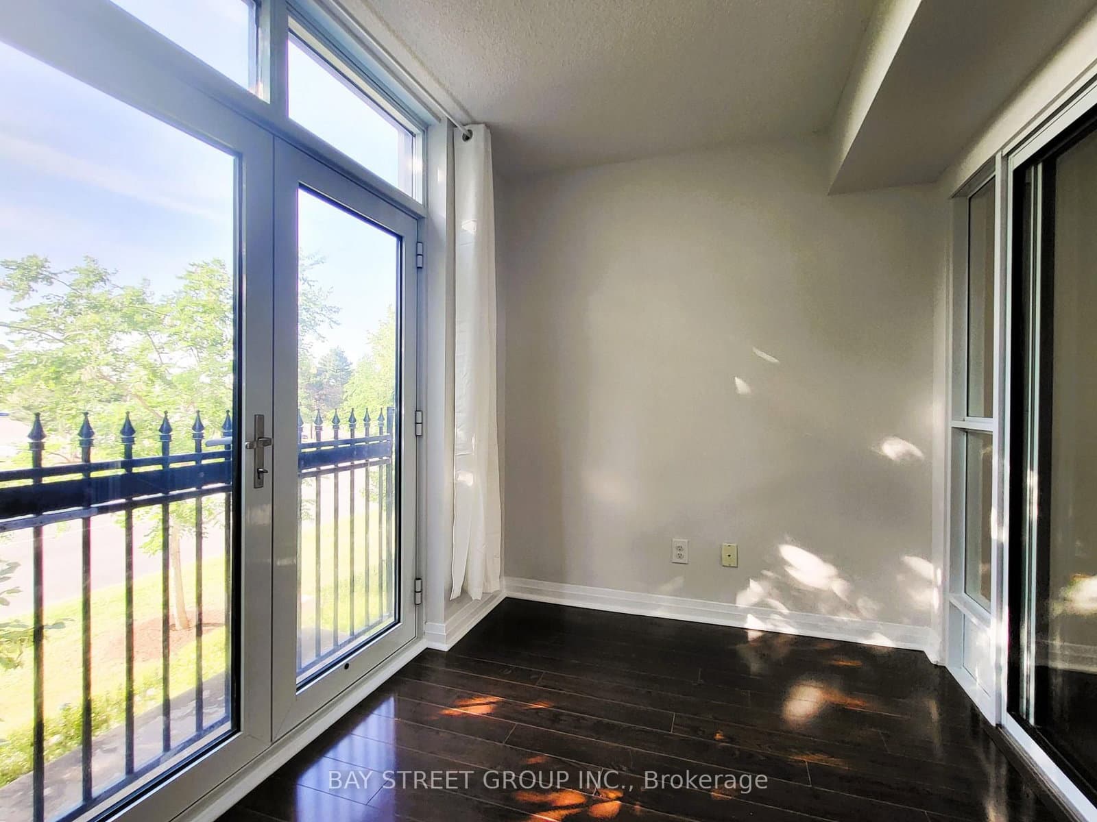 7363 Kennedy Road, Unit 209 thumbnail 14