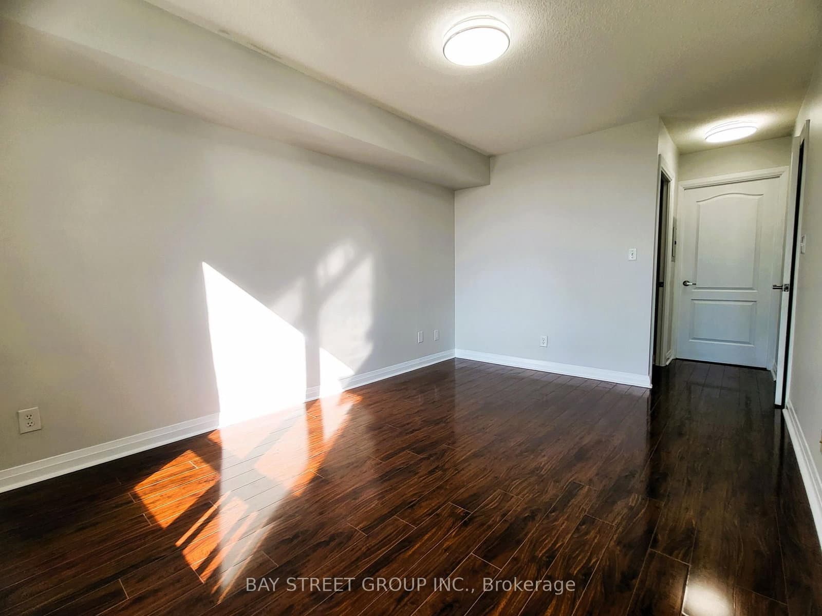 7363 Kennedy Road, Unit 209 thumbnail 18