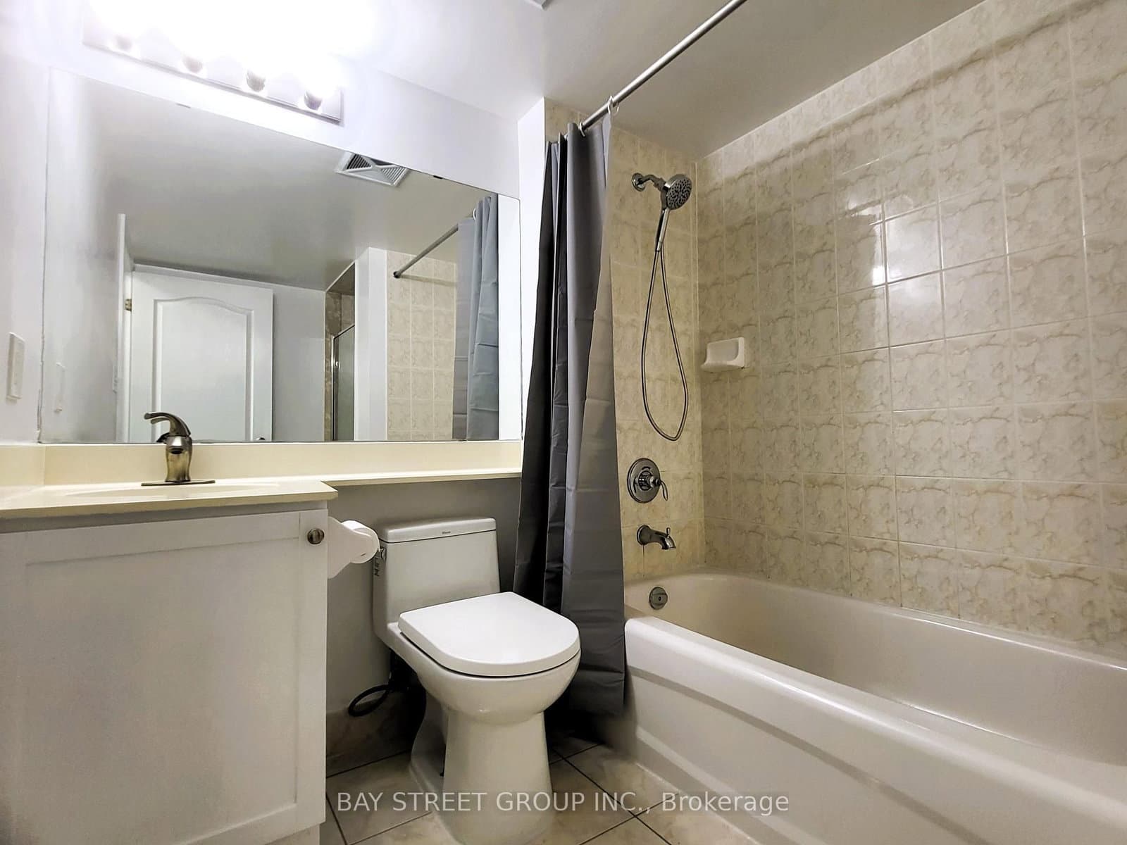 7363 Kennedy Road, Unit 209 thumbnail 22