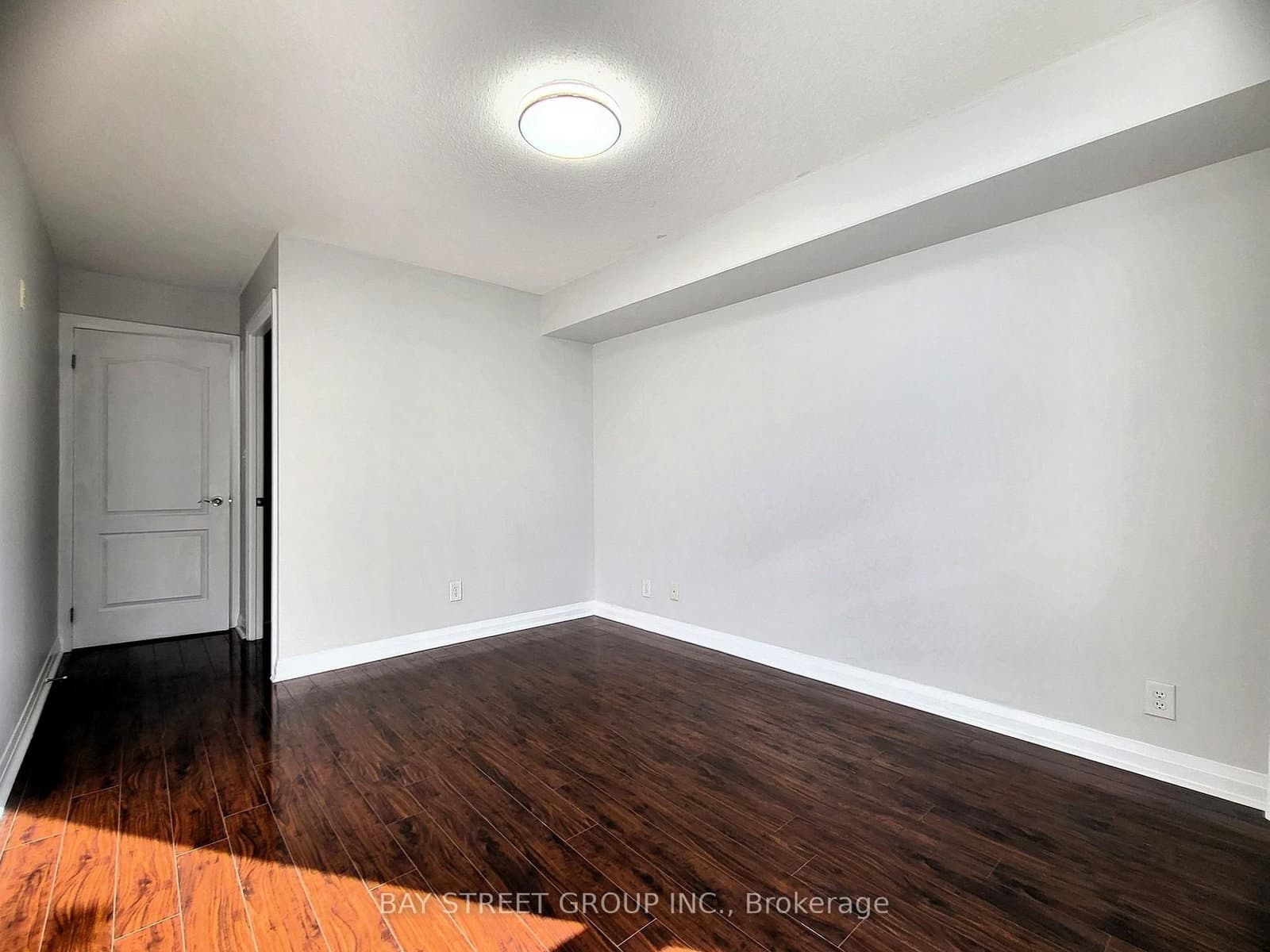 7363 Kennedy Road, Unit 209 thumbnail 27