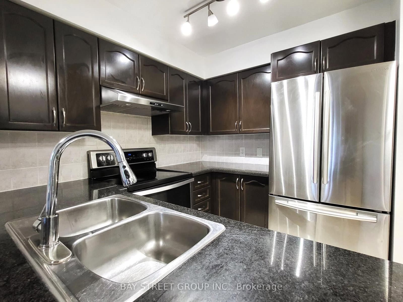 7363 Kennedy Road, Unit 209 thumbnail 7