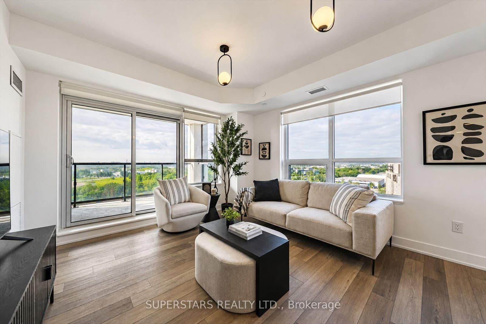8 Cedarland Drive, Unit 1605 thumbnail 10