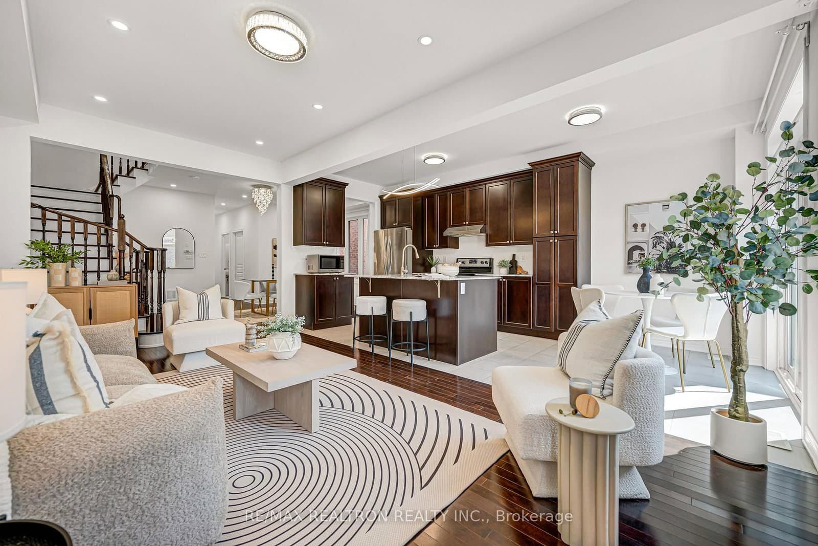 119 Wilfred Murison Avenue thumbnail 15