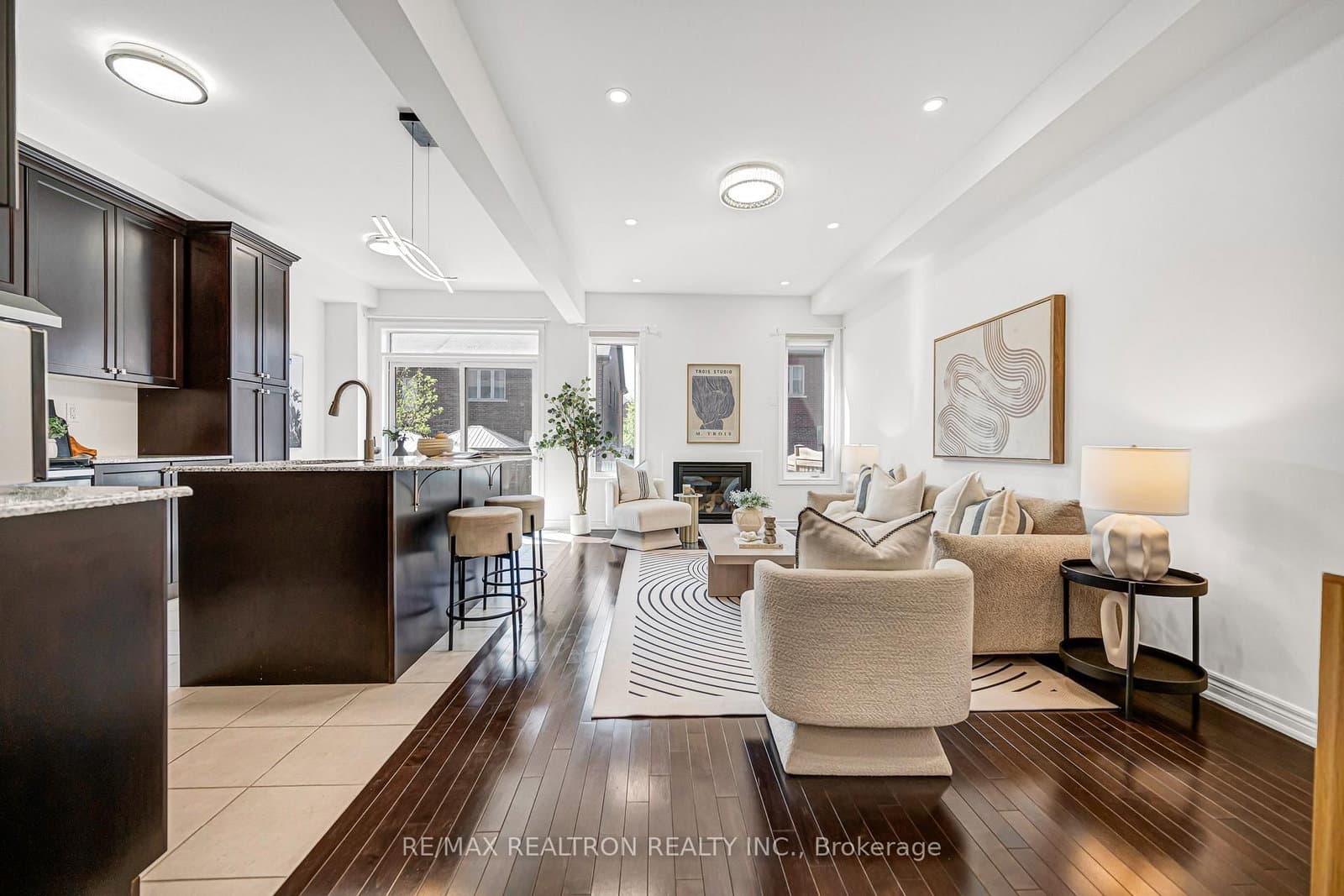 119 Wilfred Murison Avenue thumbnail 4