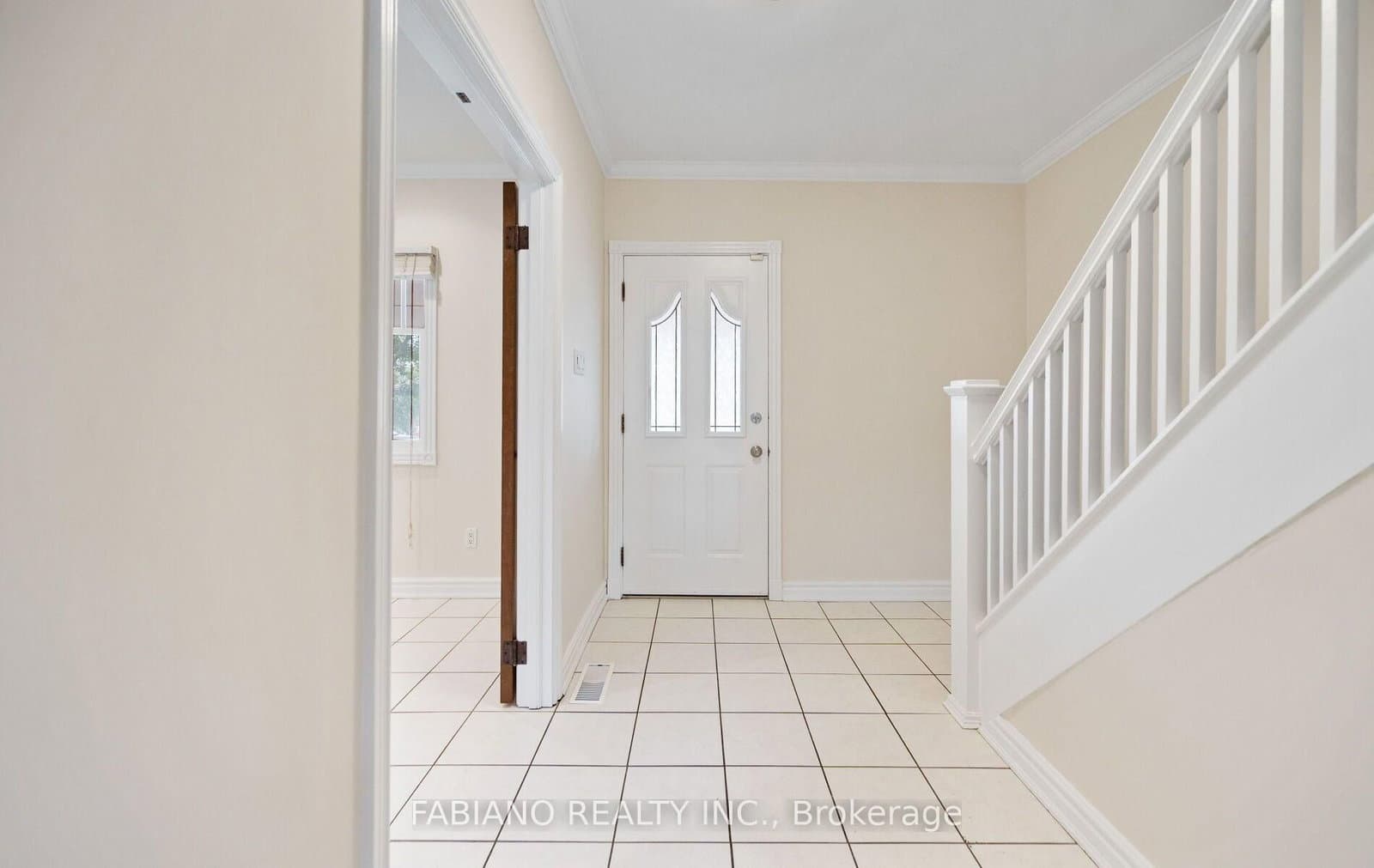 7872 Kipling Avenue thumbnail 5