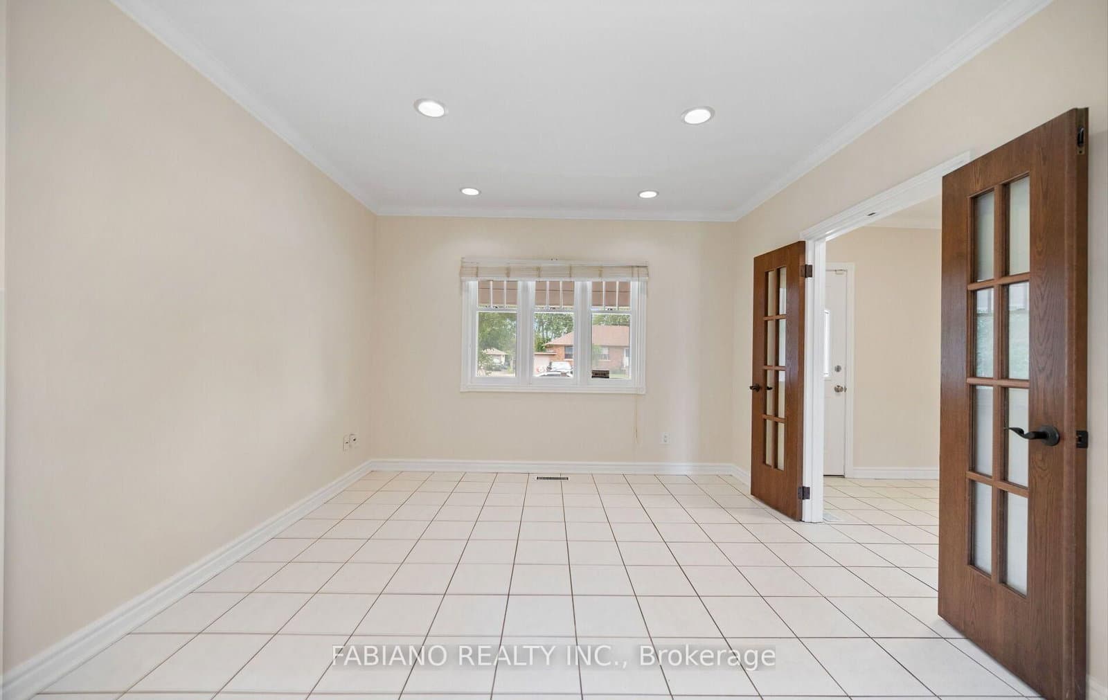 7872 Kipling Avenue thumbnail 8