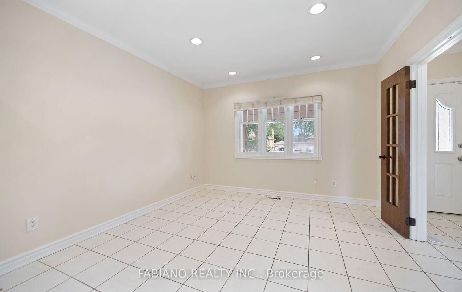 7872 Kipling Avenue thumbnail 9