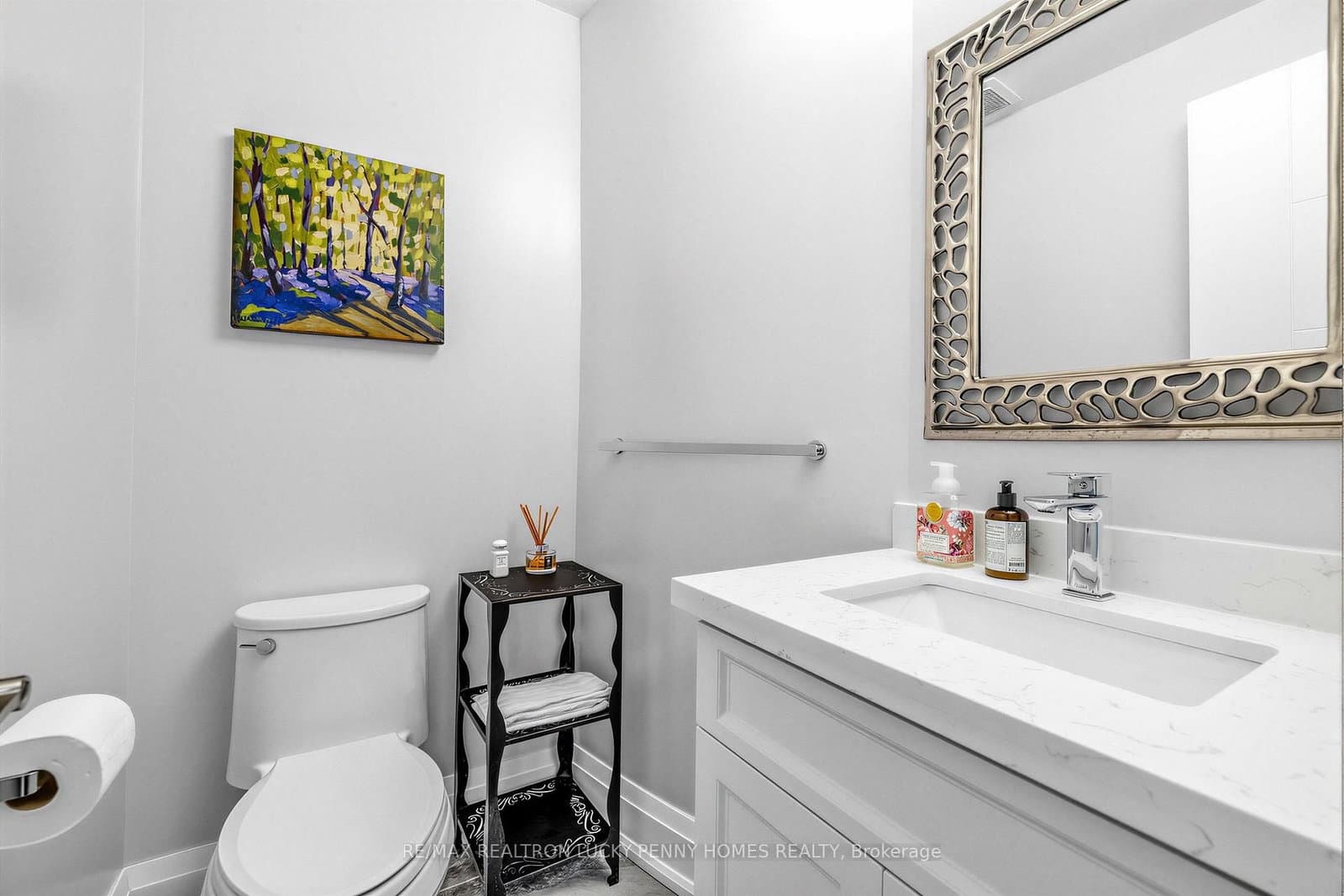 18 Walnut Glen Place thumbnail 9