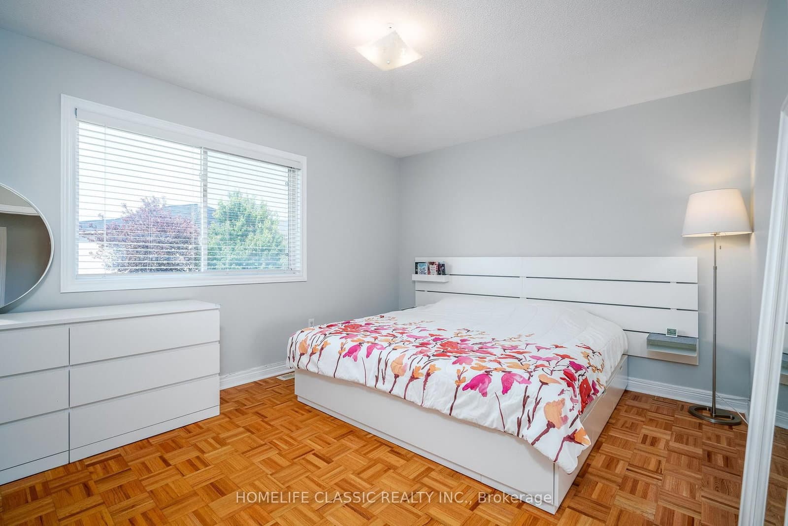 44 Wildberry Crescent thumbnail 9
