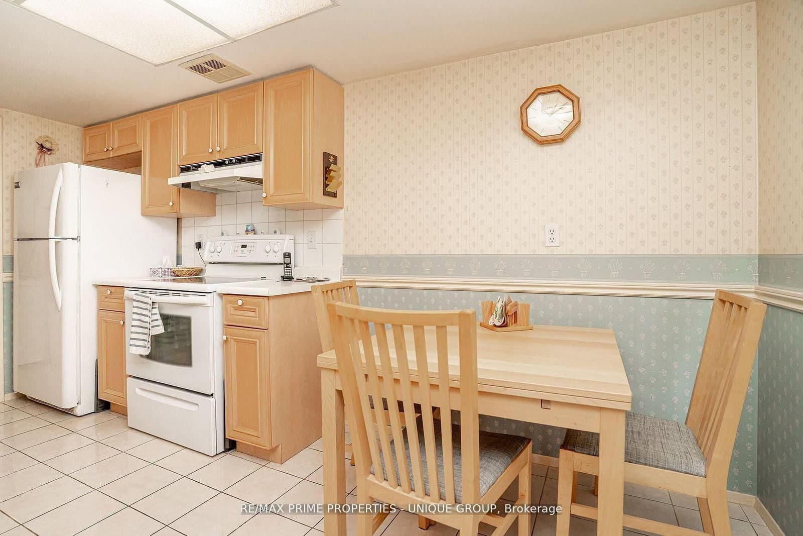 33 Weldrick Road E, Unit 209 thumbnail 21