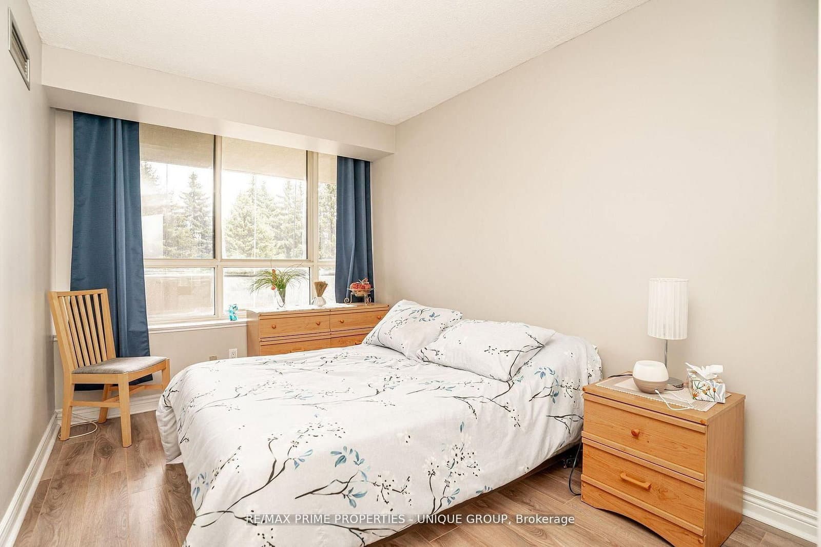 33 Weldrick Road E, Unit 209 thumbnail 22
