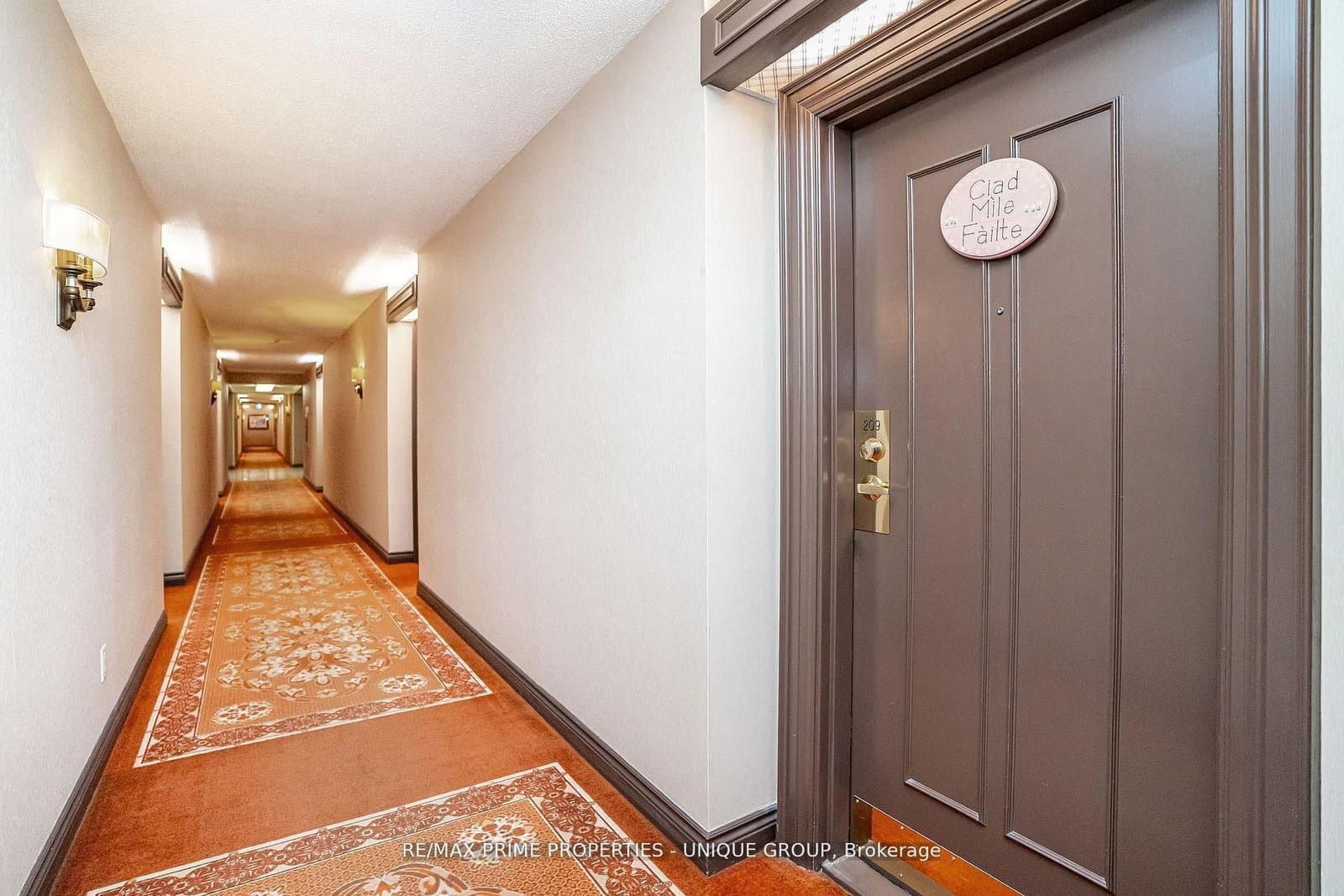 33 Weldrick Road E, Unit 209 thumbnail 8