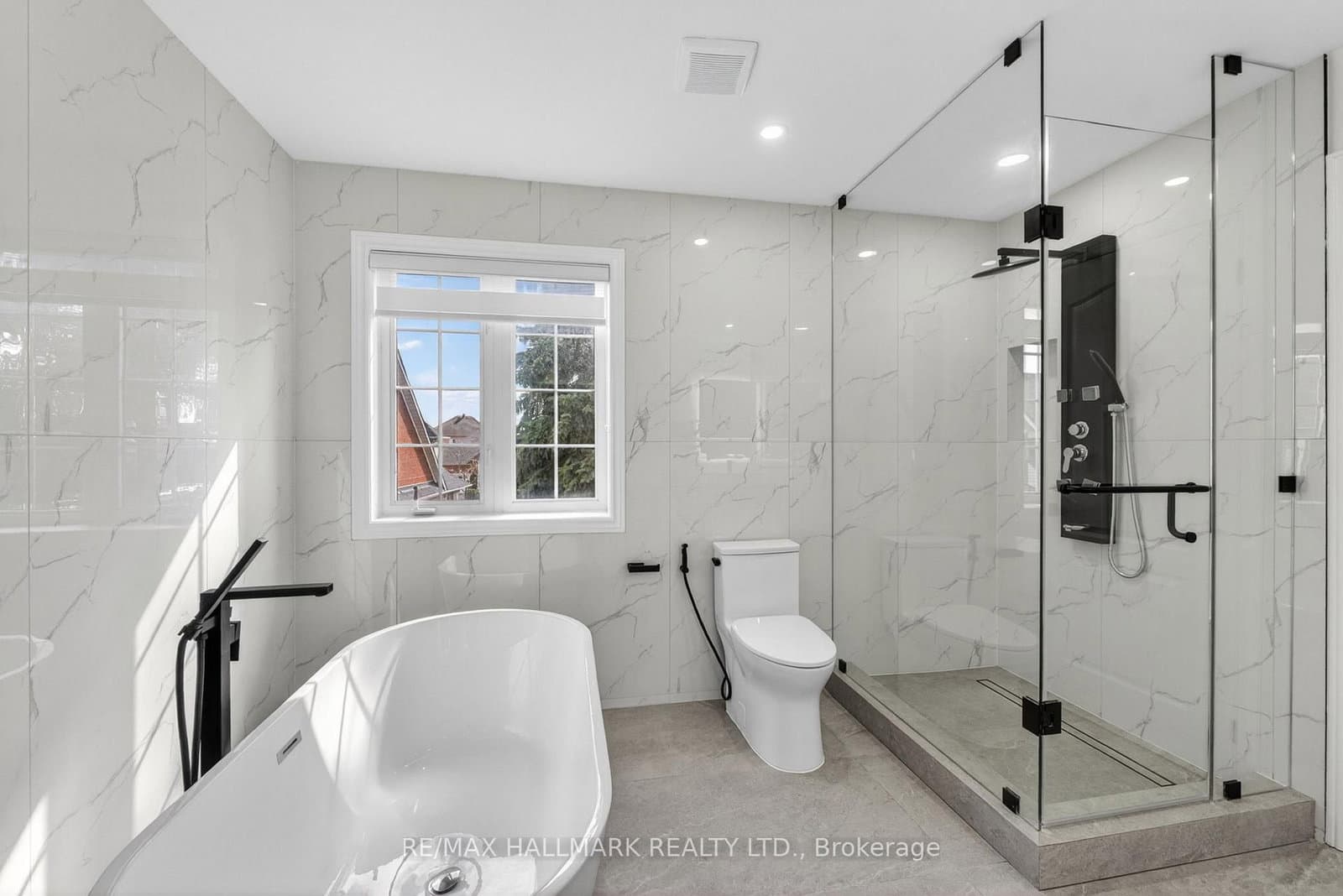 57 Saint Nicholas Crescent thumbnail 31