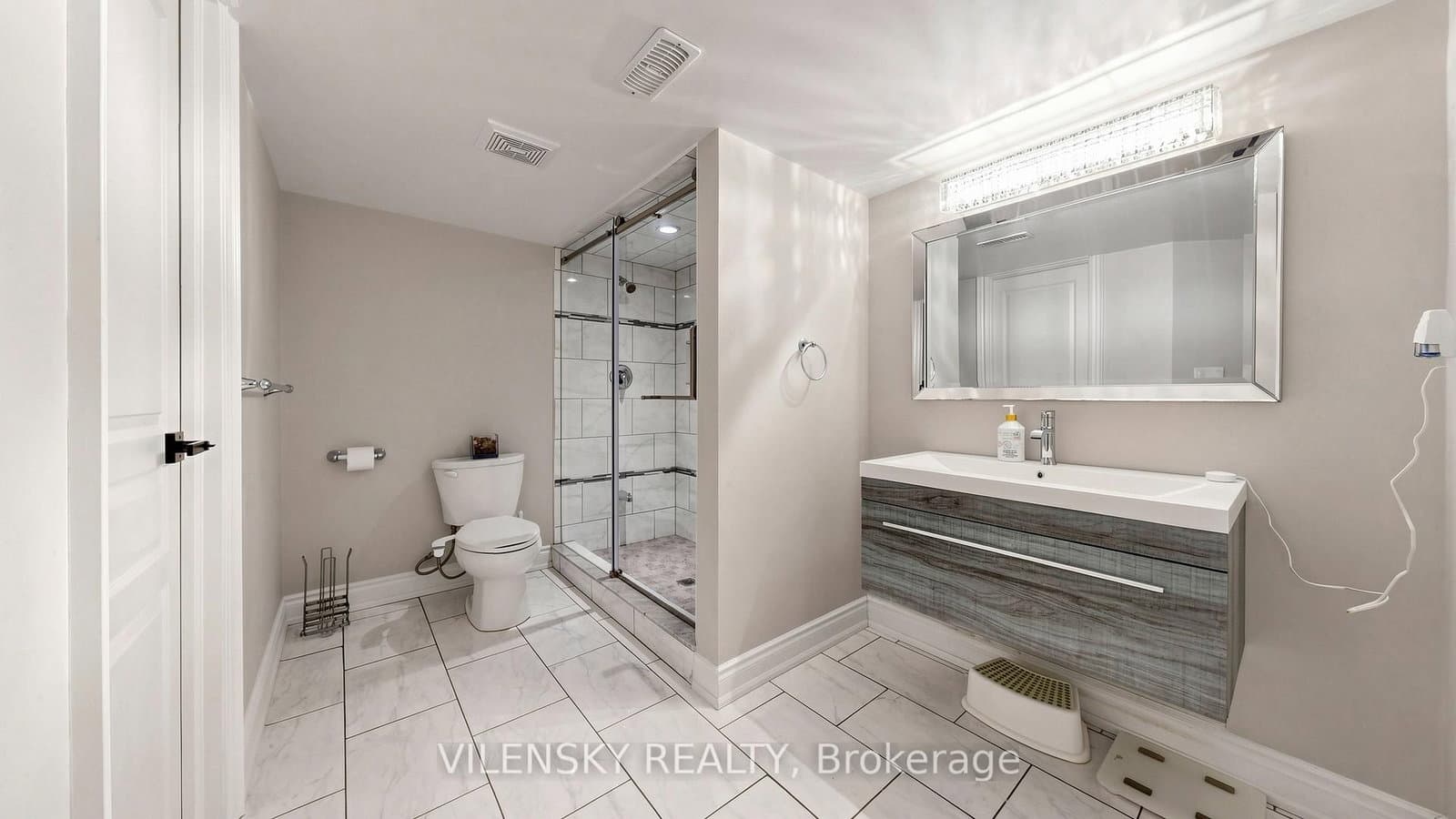146 Valley Vista Drive thumbnail 35