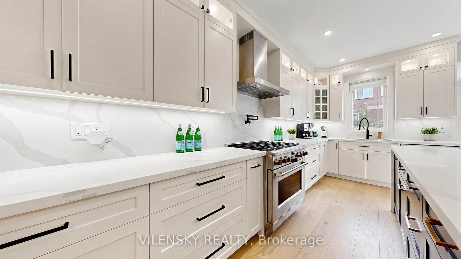 146 Valley Vista Drive thumbnail 9