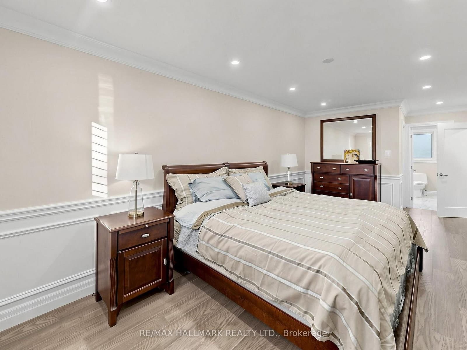 58 Marchwood Crescent thumbnail 25