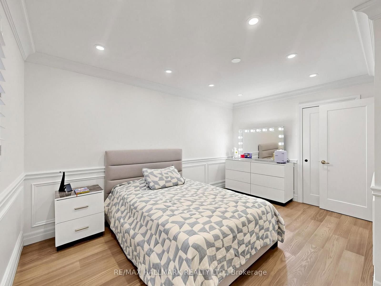 58 Marchwood Crescent thumbnail 28