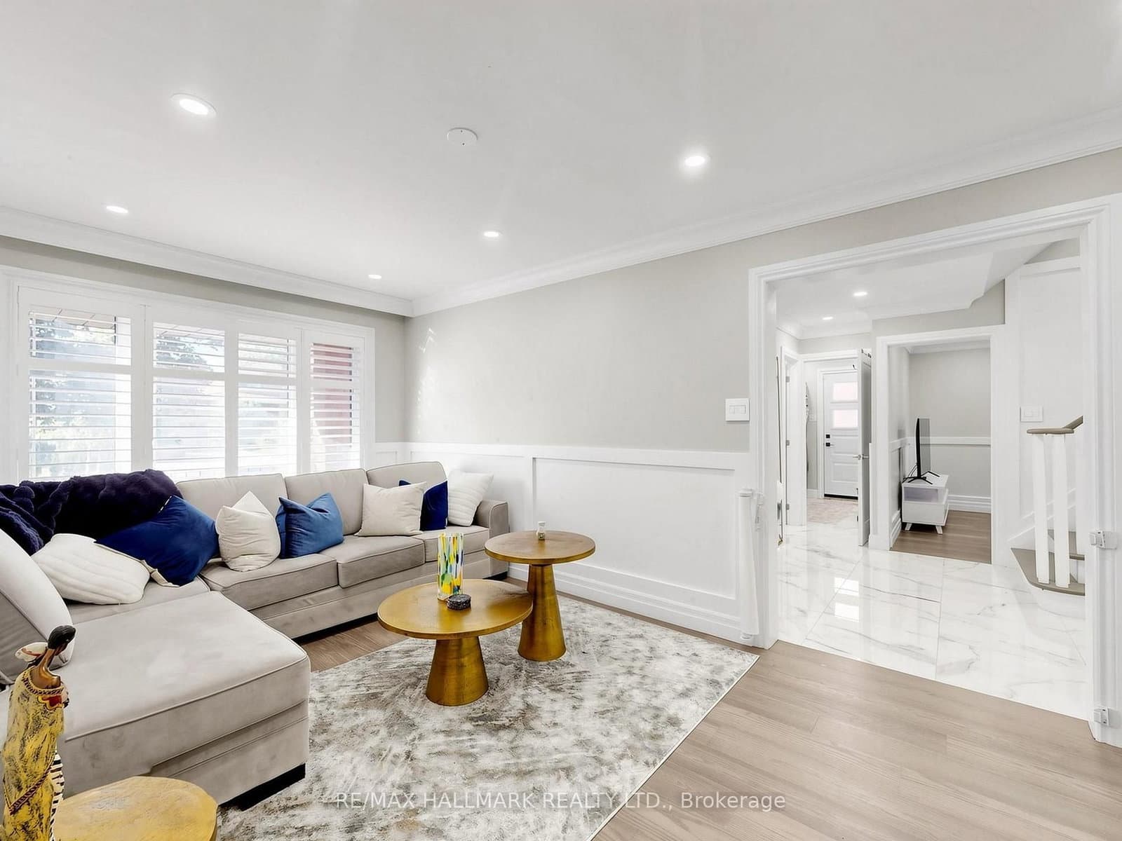 58 Marchwood Crescent thumbnail 5