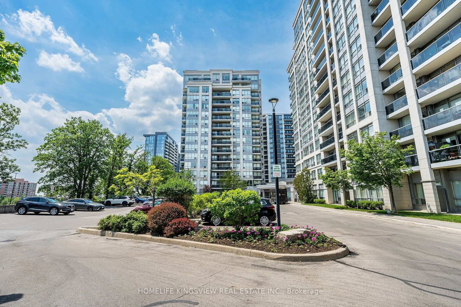 60 Disera Drive, Unit 807 - Image 1