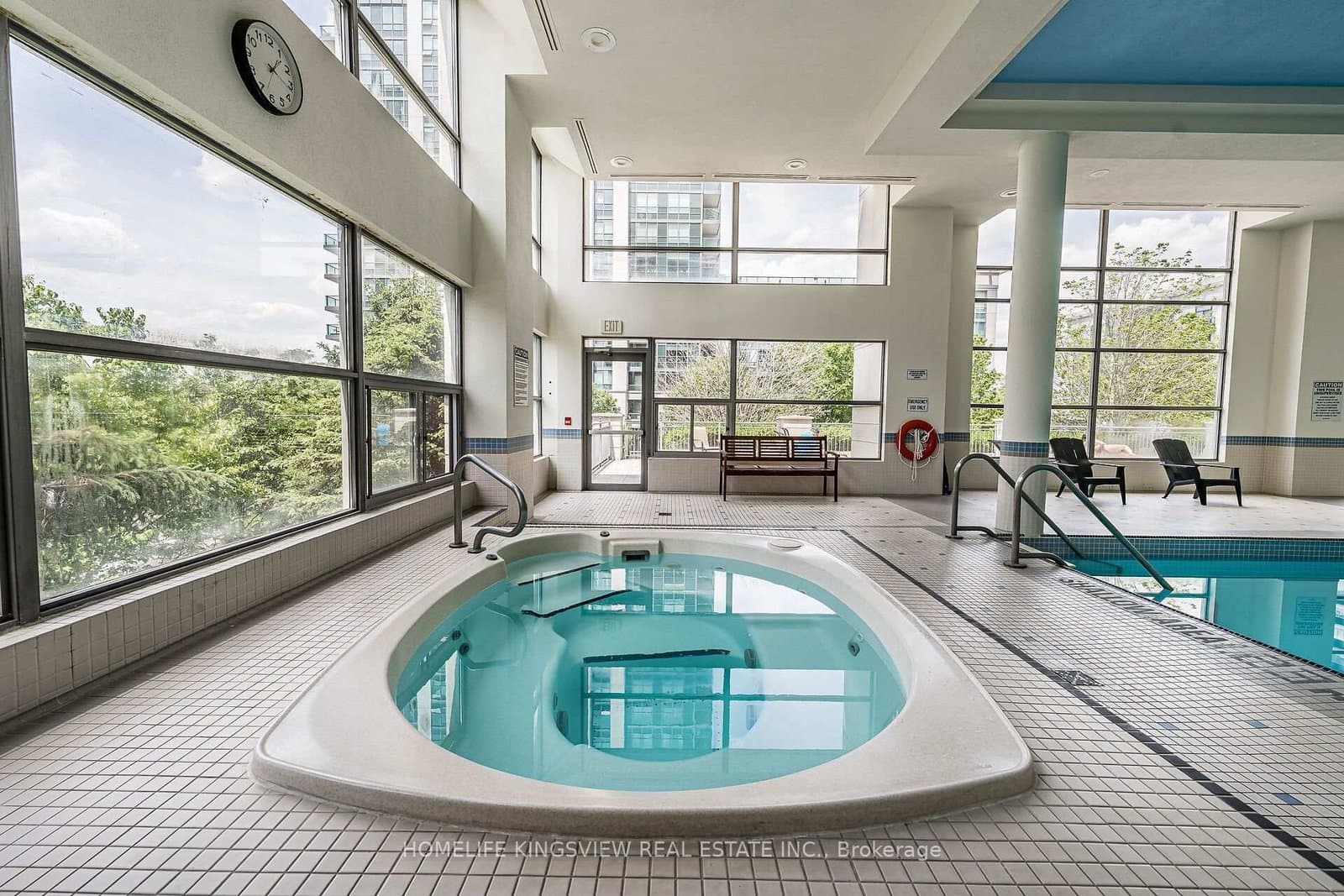 60 Disera Drive, Unit 807 thumbnail 43
