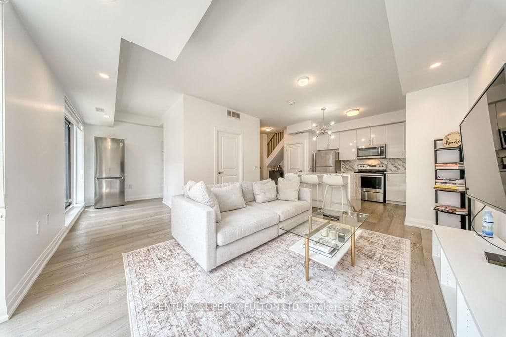 5289 Highway 7, Unit D-803 thumbnail 13