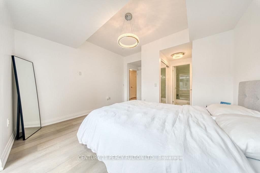 5289 Highway 7, Unit D-803 thumbnail 23