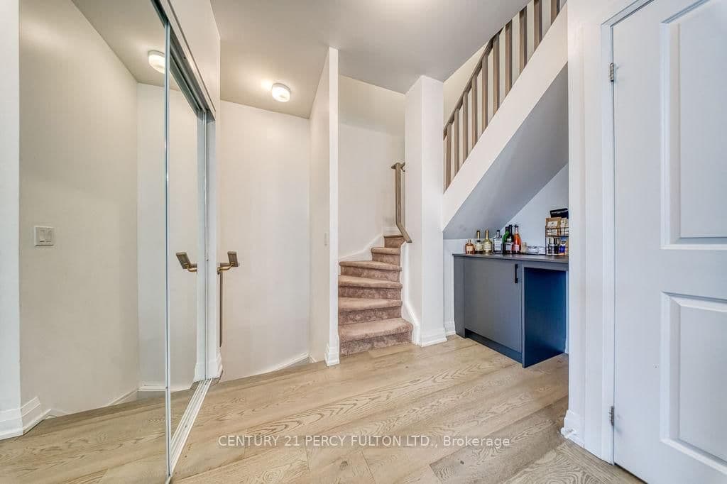 5289 Highway 7, Unit D-803 thumbnail 3