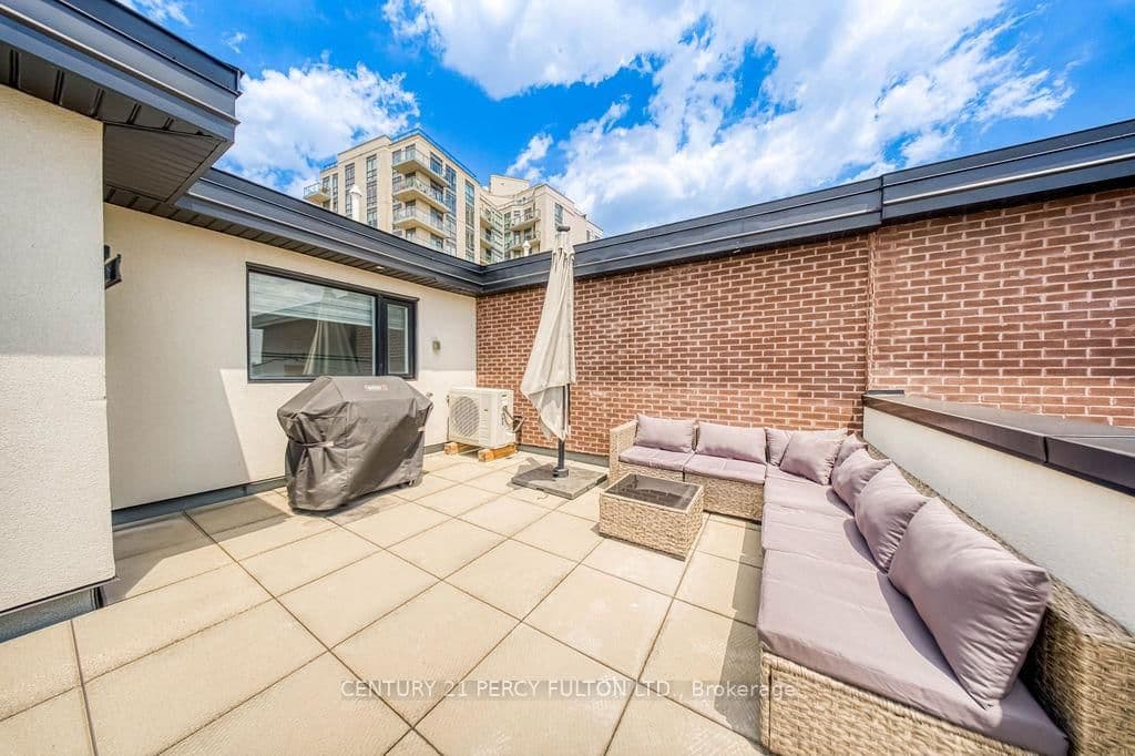 5289 Highway 7, Unit D-803 thumbnail 31