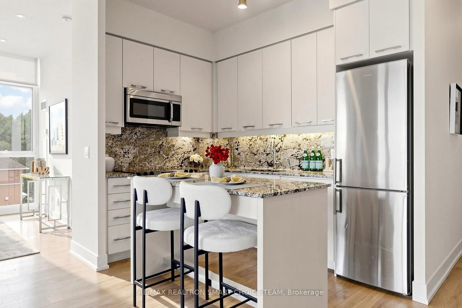 9471 Yonge Street, Unit 349 thumbnail 14