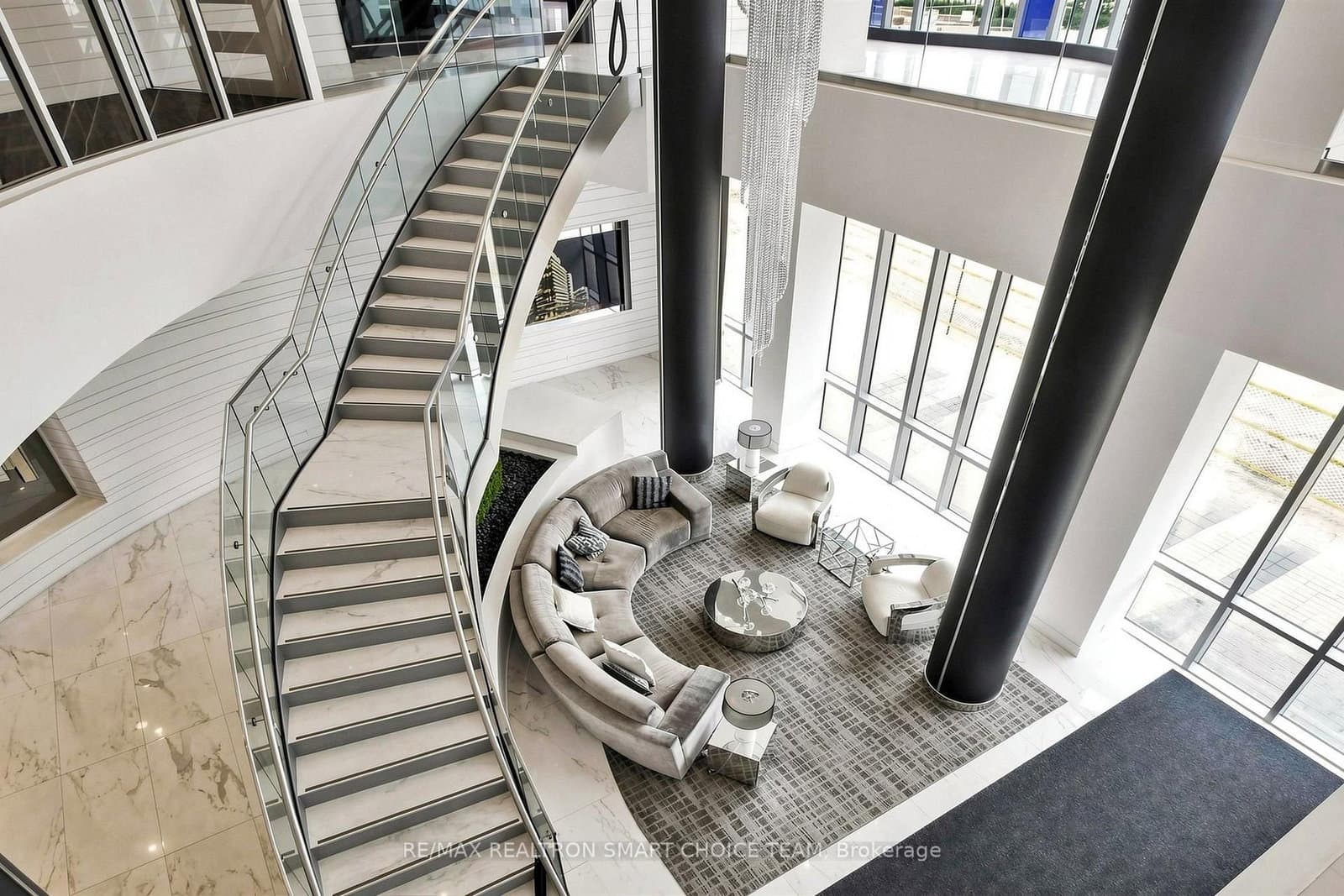 9471 Yonge Street, Unit 349 thumbnail 3